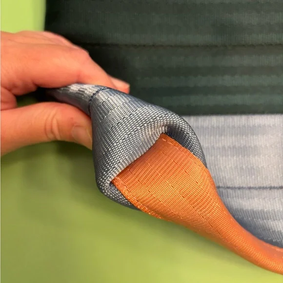 Harveys Watermelon streamline crossbody - Picture 4 of 7